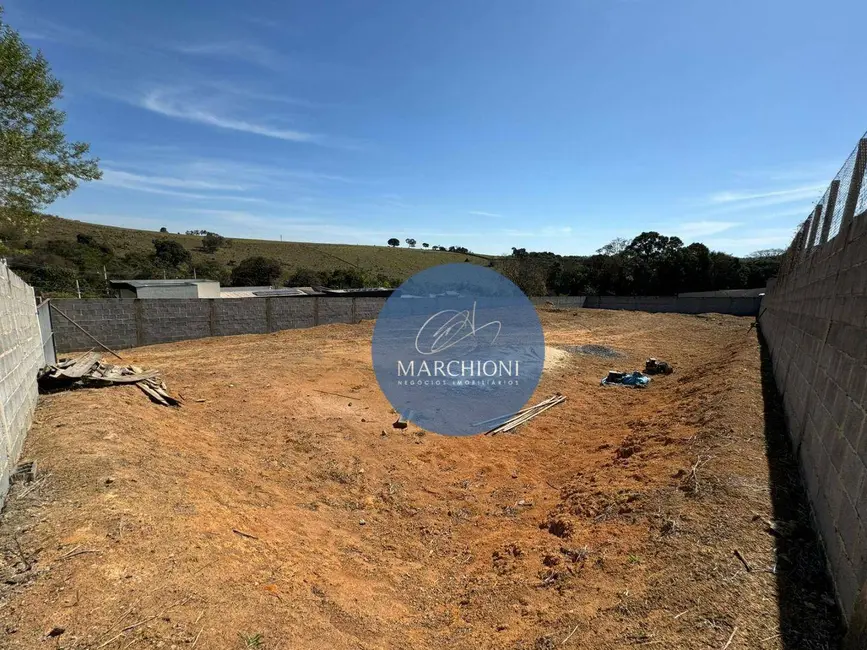Foto 1 de Terreno / Lote à venda, 1100m2 em Pinhalzinho - SP