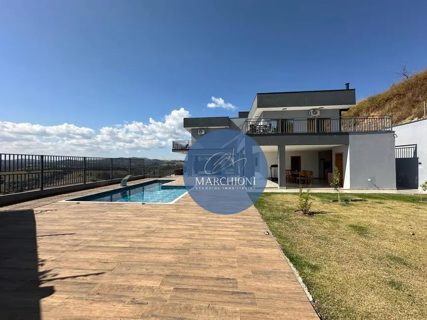 Foto 2 de Chácara com 4 quartos à venda, 820m2 em Pinhalzinho - SP