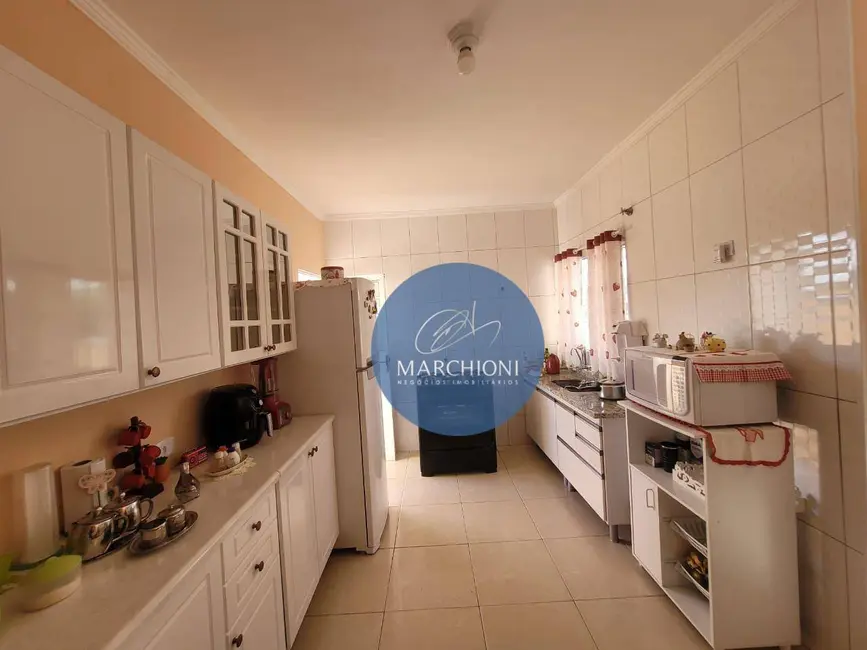 Casa com 3 quartos à venda, 125m2 em Pinhalzinho - SP - imagem 7 Foto 7 de Casa com 3 quartos à venda, 125m2 em Pinhalzinho - SP