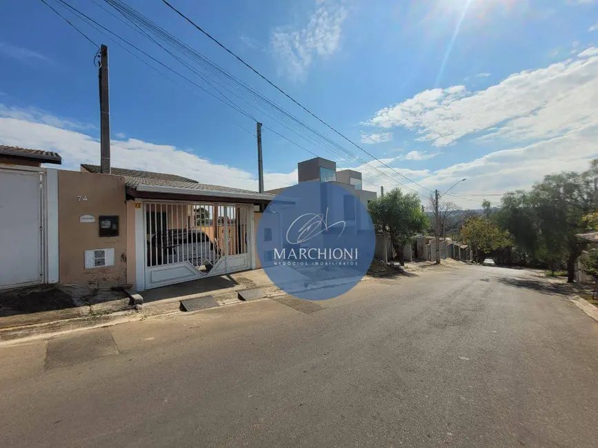 Casa com 3 quartos à venda, 125m2 em Pinhalzinho - SP - imagem 1 Foto 1 de Casa com 3 quartos à venda, 125m2 em Pinhalzinho - SP