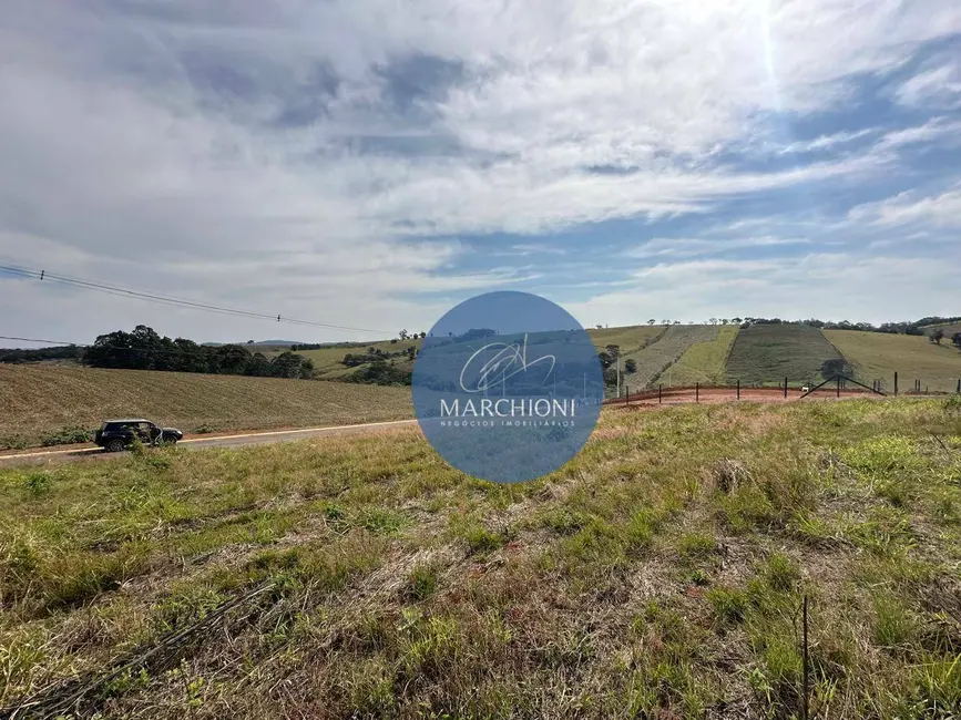 Terreno / Lote à venda, 1000m2 em Pinhalzinho - SP - imagem 3 Foto 3 de Terreno / Lote à venda, 1000m2 em Pinhalzinho - SP