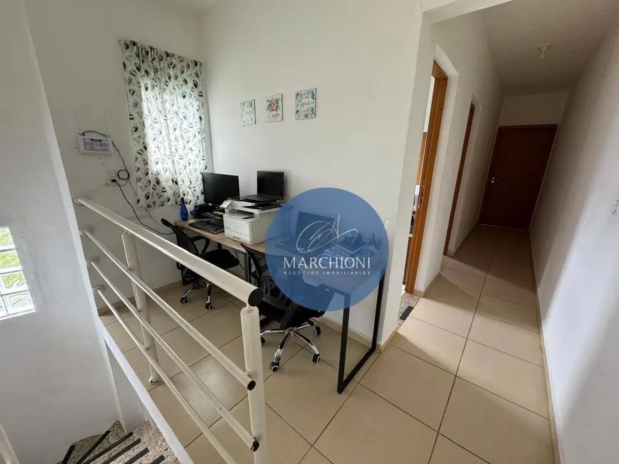 Sobrado com 2 quartos à venda, 143m2 em Pinhalzinho - SP - imagem 8 Foto 8 de Sobrado com 2 quartos à venda, 143m2 em Pinhalzinho - SP