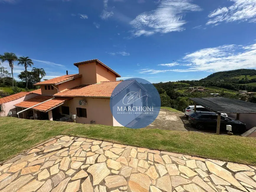 Foto 2 de Chácara com 4 quartos à venda, 1000m2 em Pinhalzinho - SP