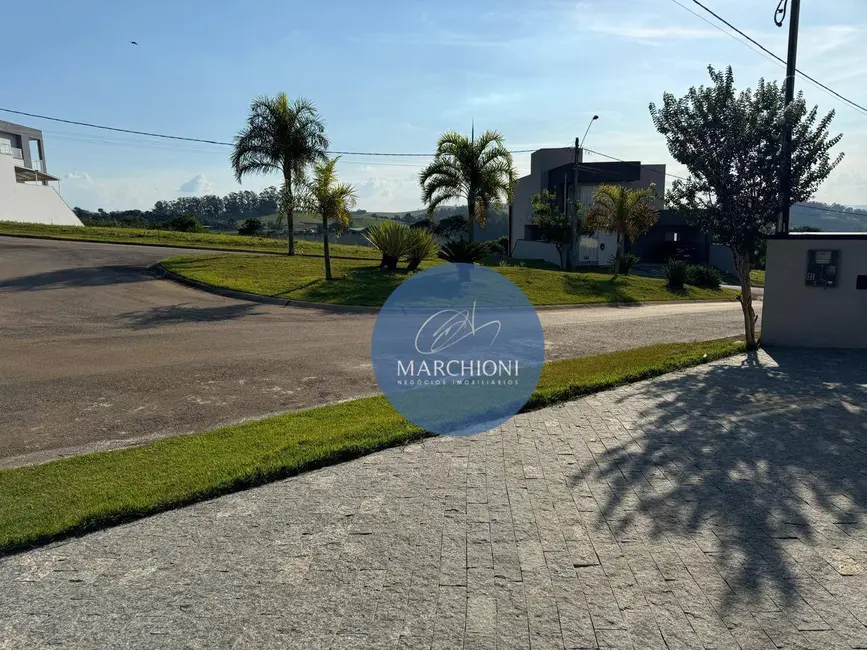 Foto 2 de Casa com 3 quartos à venda, 324m2 em Pinhalzinho - SP