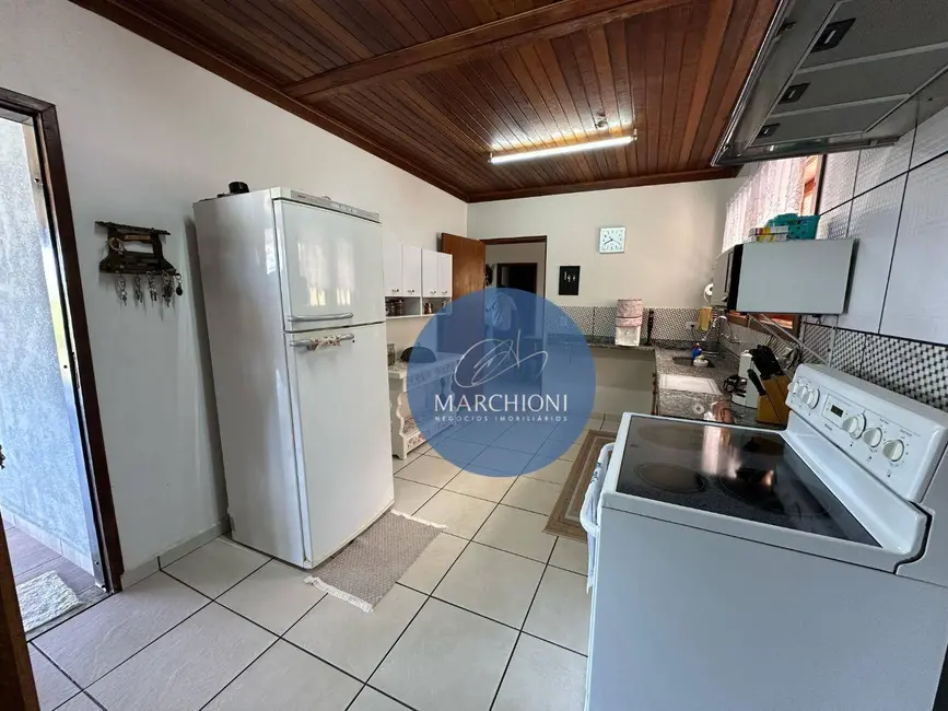 Chácara com 3 quartos à venda, 3450m2 em Pinhalzinho - SP - imagem 9 Foto 9 de Chácara com 3 quartos à venda, 3450m2 em Pinhalzinho - SP