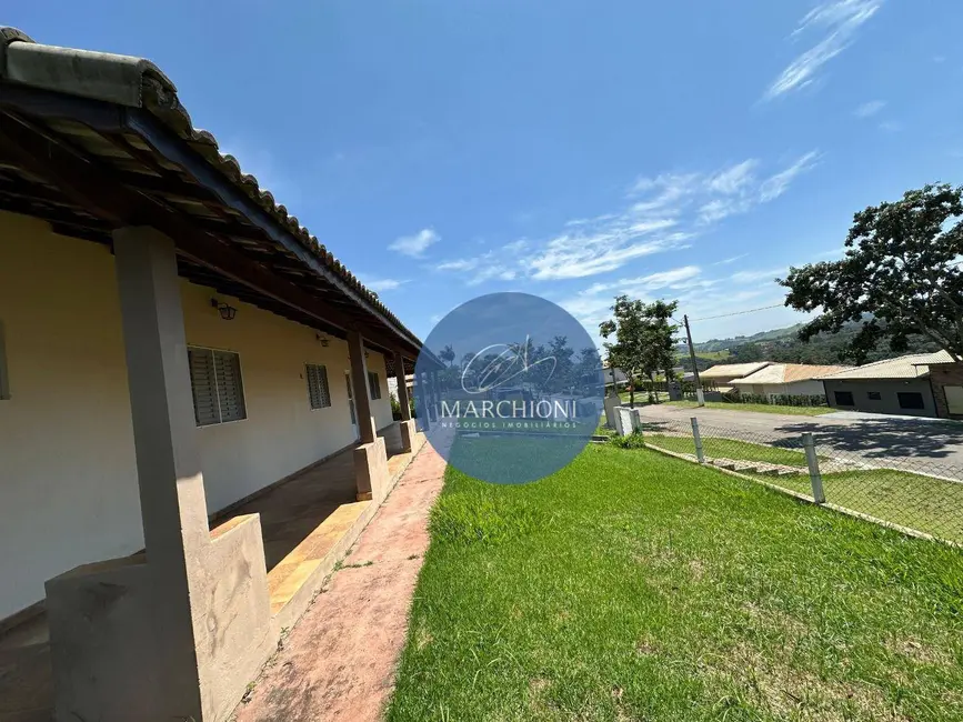 Foto 2 de Chácara com 3 quartos à venda, 1049m2 em Pinhalzinho - SP