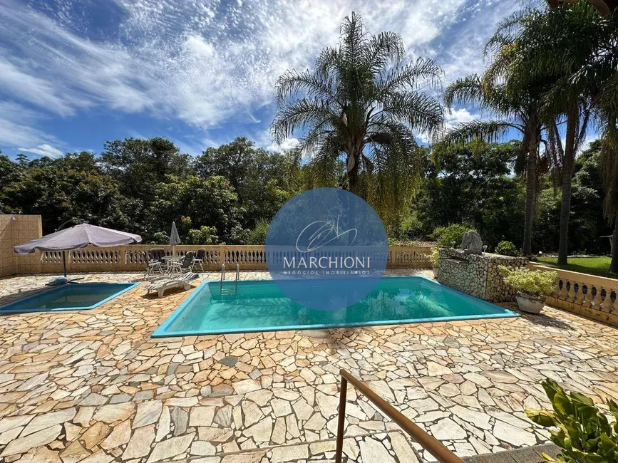 Chácara com 2 quartos à venda, 2190m2 em Pinhalzinho - SP - imagem 2 Foto 2 de Chácara com 2 quartos à venda, 2190m2 em Pinhalzinho - SP