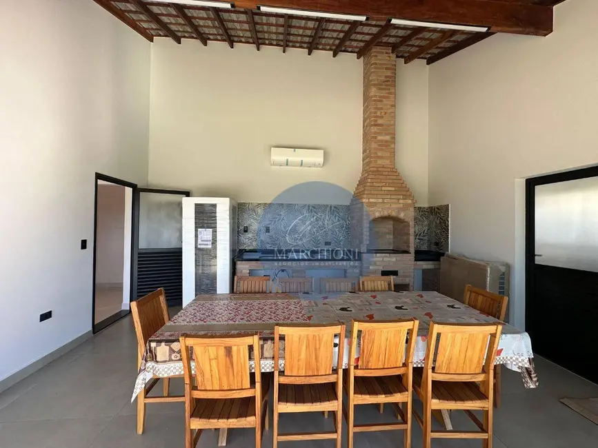 Foto 6 de Chácara com 4 quartos à venda, 1000m2 em Pinhalzinho - SP