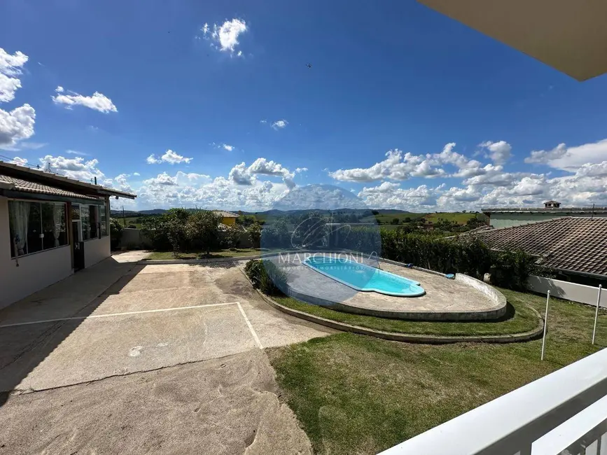 Chácara com 3 quartos à venda, 1017m2 em Pinhalzinho - SP - imagem 6 Foto 6 de Chácara com 3 quartos à venda, 1017m2 em Pinhalzinho - SP