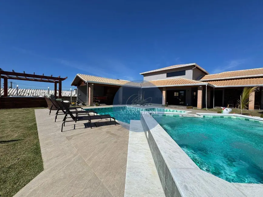 Foto 4 de Chácara com 3 quartos à venda, 1000m2 em Pinhalzinho - SP