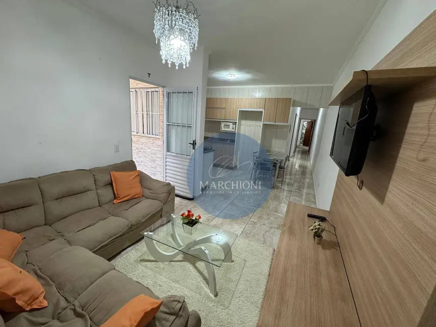 Casa com 3 quartos à venda, 125m2 em Pinhalzinho - SP - imagem 3 Foto 3 de Casa com 3 quartos à venda, 125m2 em Pinhalzinho - SP