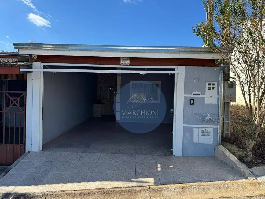 Casa com 3 quartos à venda, 125m2 em Pinhalzinho - SP - imagem 2 Foto 2 de Casa com 3 quartos à venda, 125m2 em Pinhalzinho - SP