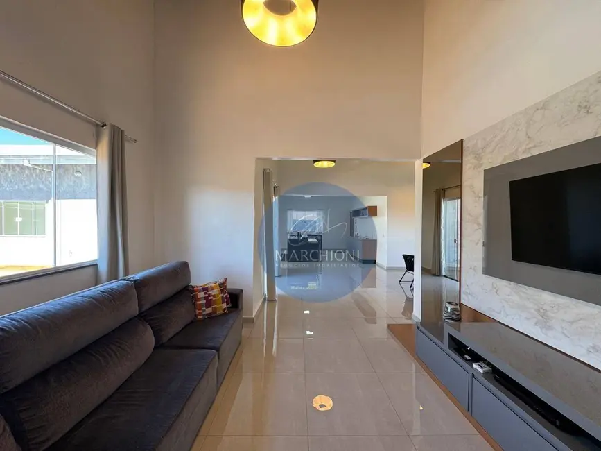 Foto 4 de Chácara com 5 quartos à venda, 1142m2 em Pinhalzinho - SP