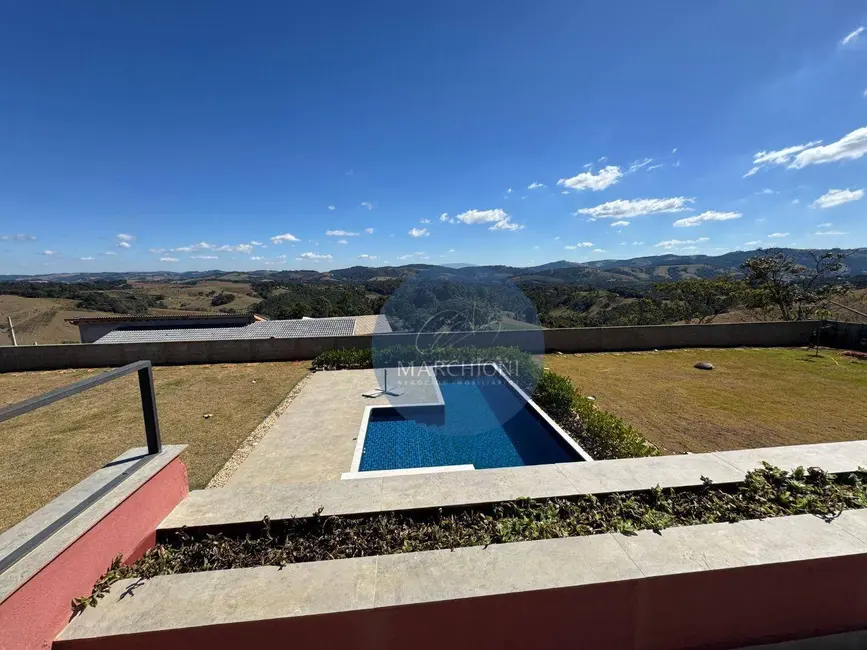 Chácara com 2 quartos à venda, 1177m2 em Pinhalzinho - SP - imagem 6 Foto 6 de Chácara com 2 quartos à venda, 1177m2 em Pinhalzinho - SP