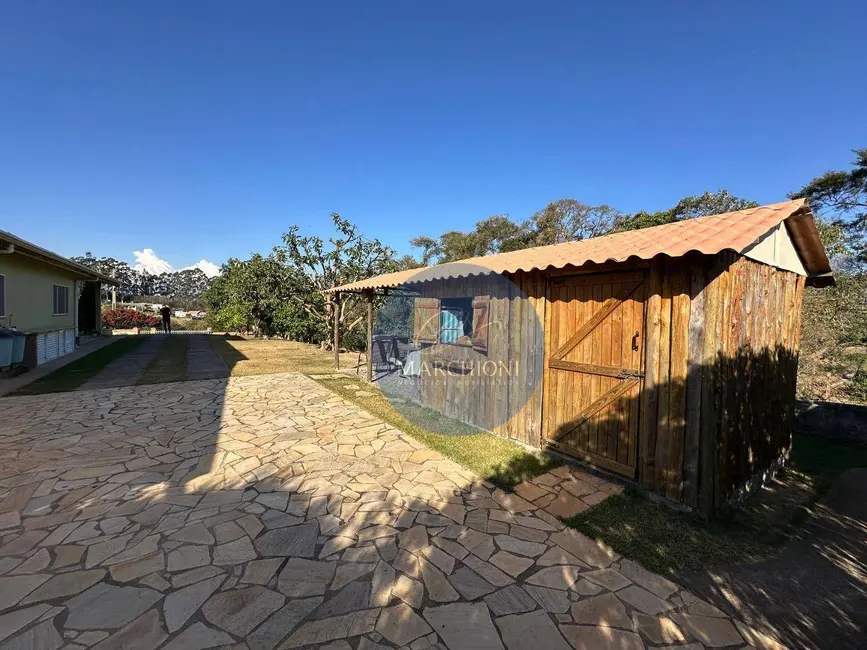 Chácara com 3 quartos à venda, 1080m2 em Pinhalzinho - SP - imagem 6 Foto 6 de Chácara com 3 quartos à venda, 1080m2 em Pinhalzinho - SP