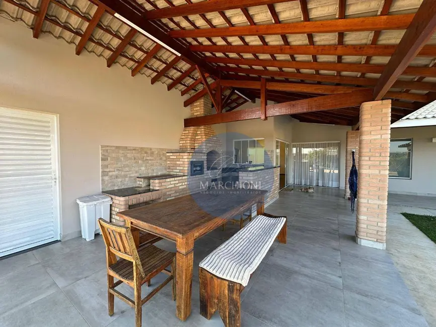 Foto 9 de Chácara com 3 quartos à venda, 1018m2 em Pinhalzinho - SP