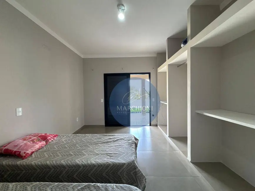 Foto 7 de Chácara com 5 quartos à venda, 1600m2 em Pinhalzinho - SP