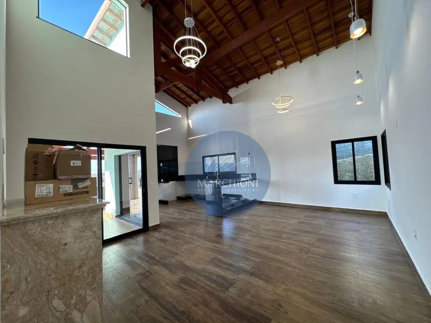 Foto 9 de Chácara com 3 quartos à venda, 1000m2 em Pinhalzinho - SP