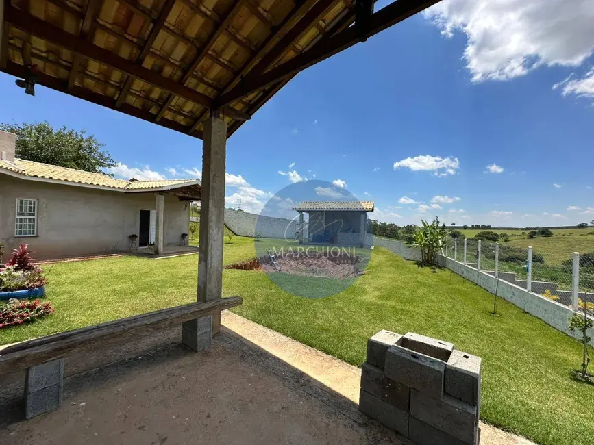 Foto 3 de Chácara com 3 quartos à venda, 1000m2 em Pinhalzinho - SP