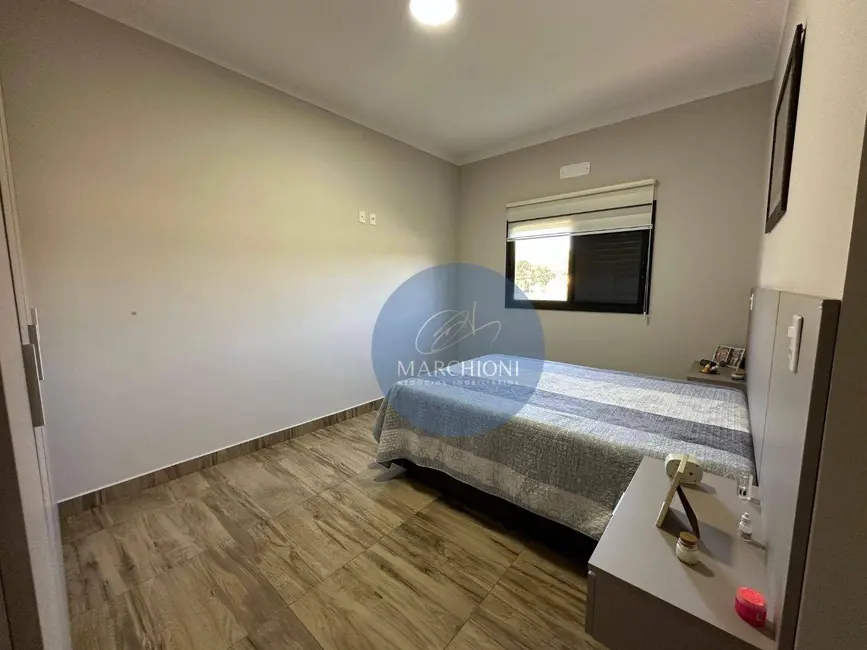 Chácara com 3 quartos à venda, 1000m2 em Tuiuti - SP - imagem 9 Foto 9 de Chácara com 3 quartos à venda, 1000m2 em Tuiuti - SP
