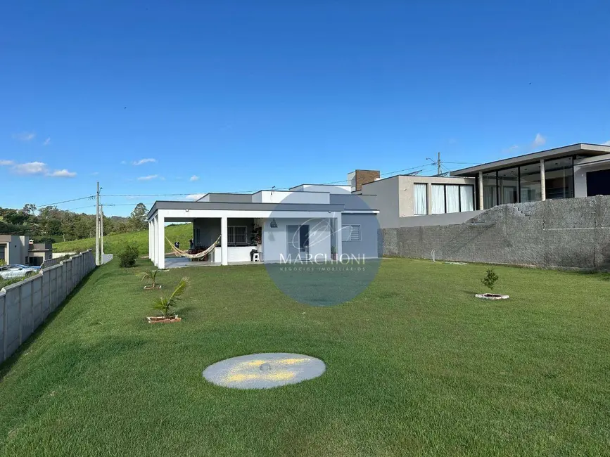 Chácara com 2 quartos à venda, 1000m2 em Tuiuti - SP - imagem 8 Foto 8 de Chácara com 2 quartos à venda, 1000m2 em Tuiuti - SP