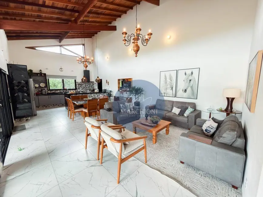 Chácara com 3 quartos à venda, 1042m2 em Pinhalzinho - SP - imagem 9 Foto 9 de Chácara com 3 quartos à venda, 1042m2 em Pinhalzinho - SP