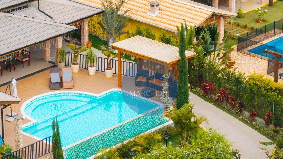 Chácara com 3 quartos à venda, 1042m2 em Pinhalzinho - SP - imagem 5 Foto 5 de Chácara com 3 quartos à venda, 1042m2 em Pinhalzinho - SP