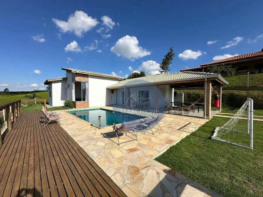 Foto 1 de Chácara com 3 quartos à venda, 1000m2 em Pinhalzinho - SP