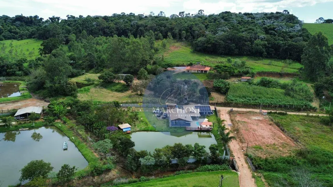 Chácara com 4 quartos à venda, 3492m2 em Pinhalzinho - SP - imagem 1 Foto 1 de Chácara com 4 quartos à venda, 3492m2 em Pinhalzinho - SP