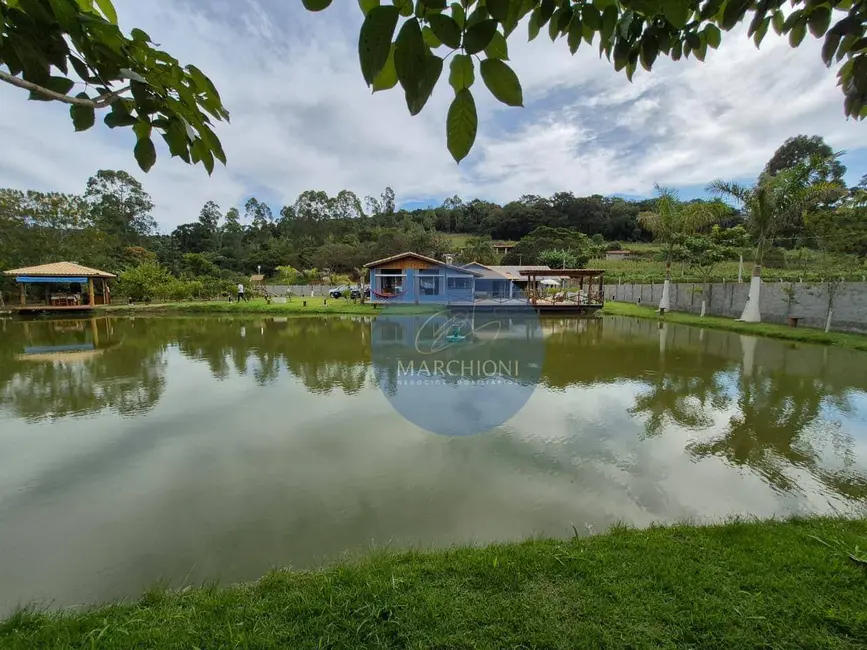 Chácara com 4 quartos à venda, 3492m2 em Pinhalzinho - SP - imagem 4 Foto 4 de Chácara com 4 quartos à venda, 3492m2 em Pinhalzinho - SP
