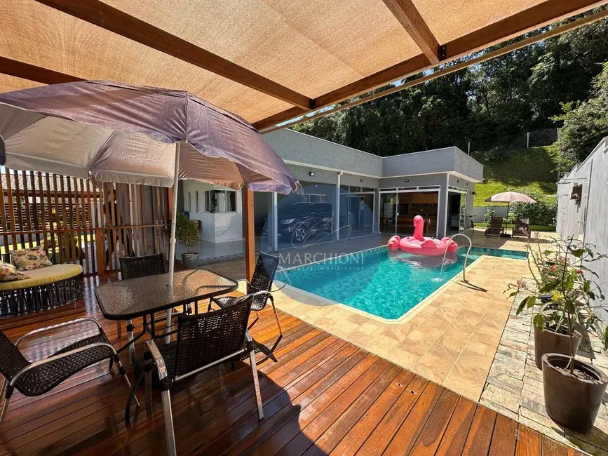 Foto 1 de Chácara com 3 quartos à venda, 800m2 em Pinhalzinho - SP