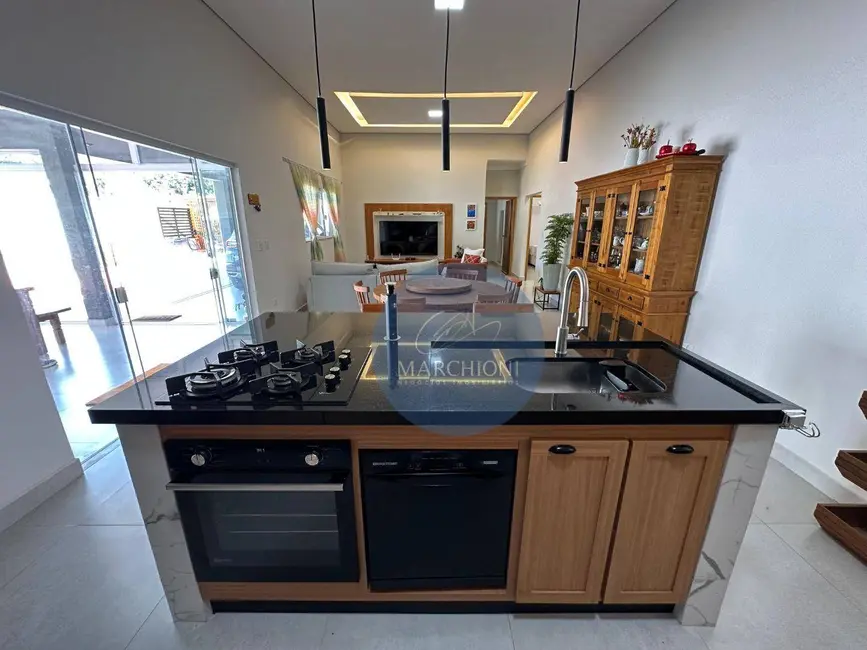 Foto 8 de Chácara com 3 quartos à venda, 800m2 em Pinhalzinho - SP