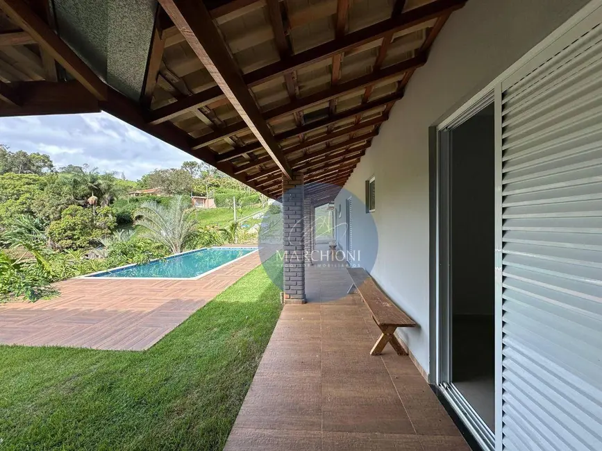 Foto 3 de Chácara com 3 quartos à venda, 1350m2 em Pinhalzinho - SP