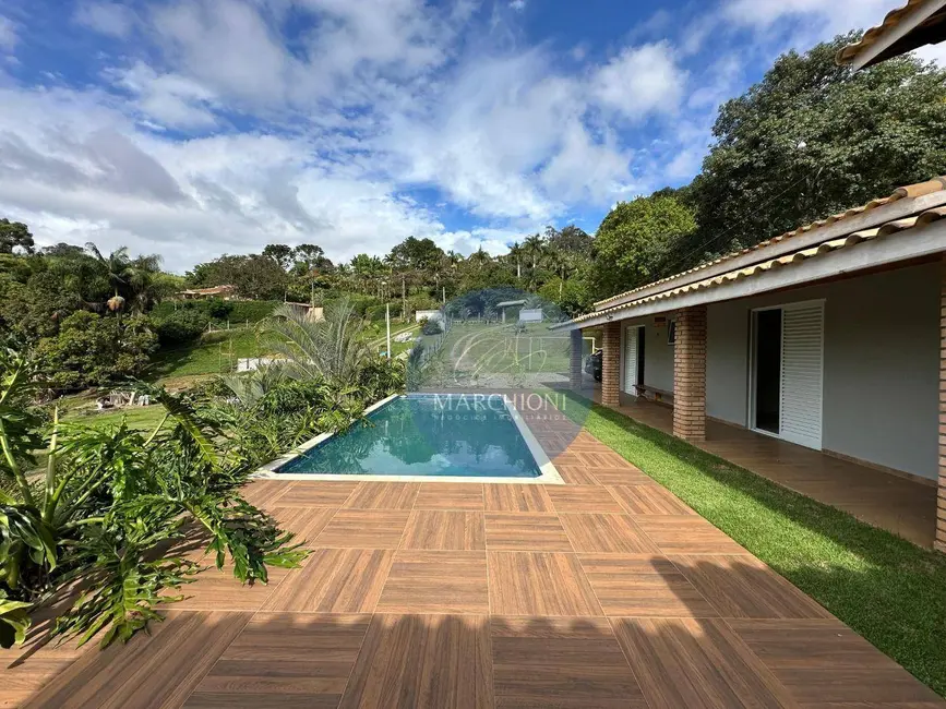 Foto 2 de Chácara com 3 quartos à venda, 1350m2 em Pinhalzinho - SP