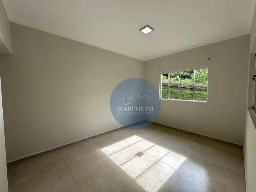 Foto 9 de Chácara com 3 quartos à venda, 1350m2 em Pinhalzinho - SP