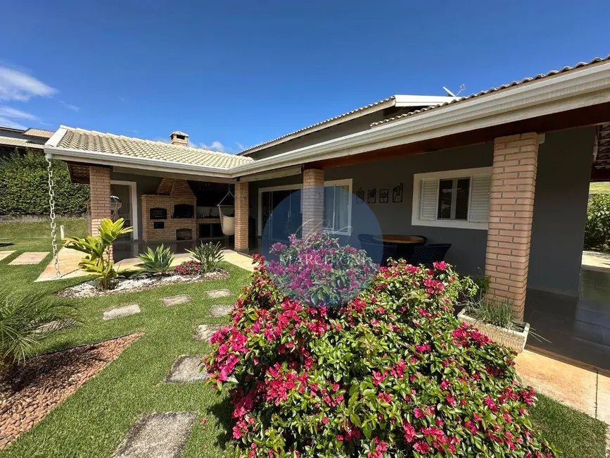 Foto 8 de Chácara com 3 quartos à venda, 1000m2 em Pinhalzinho - SP