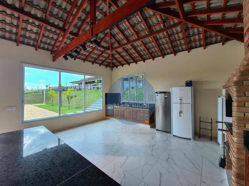 Chácara com 6 quartos à venda, 3100m2 em Pedra Bela - SP - imagem 5 Foto 5 de Chácara com 6 quartos à venda, 3100m2 em Pedra Bela - SP