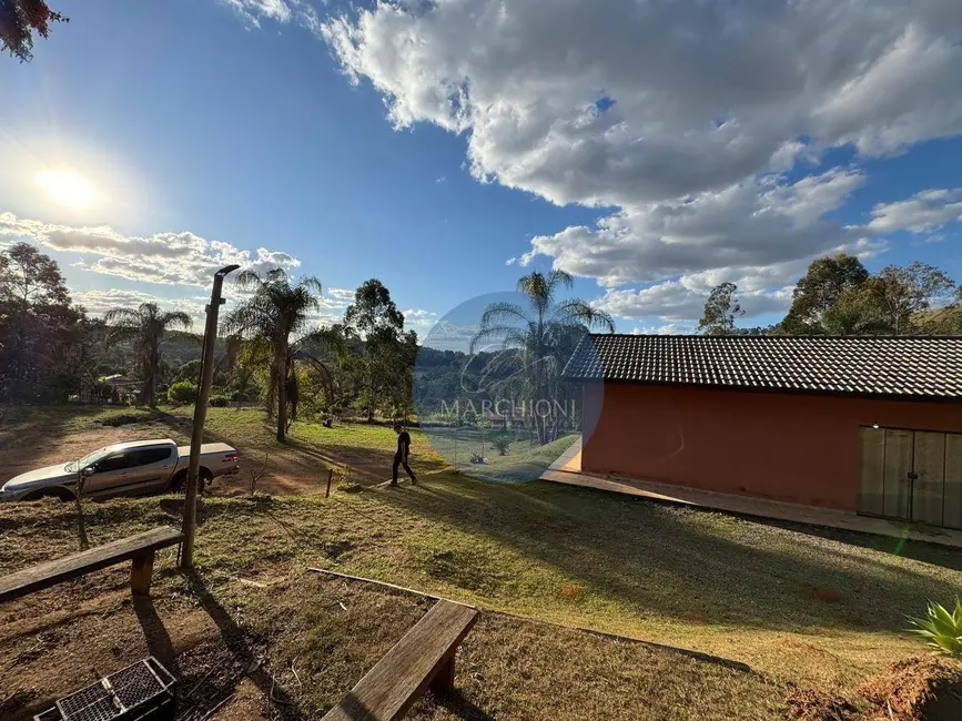 Chácara com 6 quartos à venda, 6219m2 em Pedra Bela - SP - imagem 8 Foto 8 de Chácara com 6 quartos à venda, 6219m2 em Pedra Bela - SP