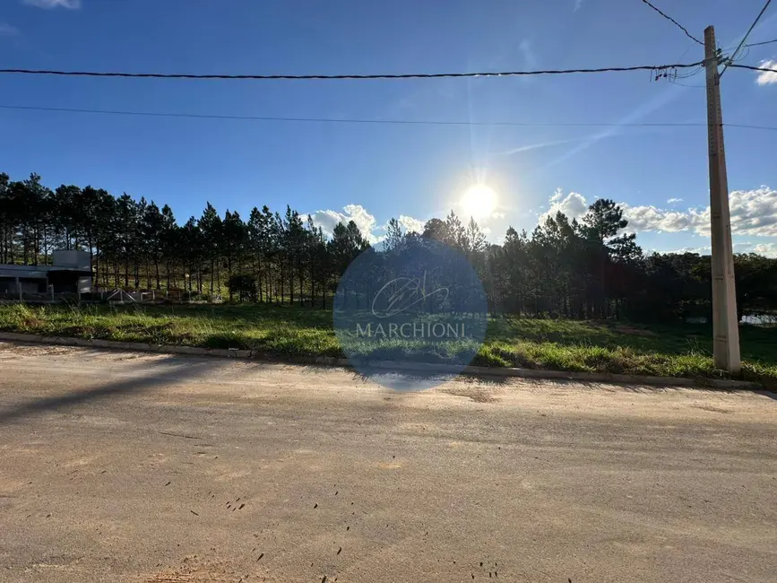 Foto 1 de Terreno / Lote à venda, 1000m2 em Pinhalzinho - SP