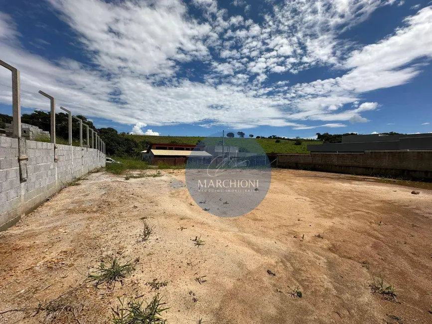 Foto 2 de Terreno / Lote à venda, 800m2 em Pinhalzinho - SP