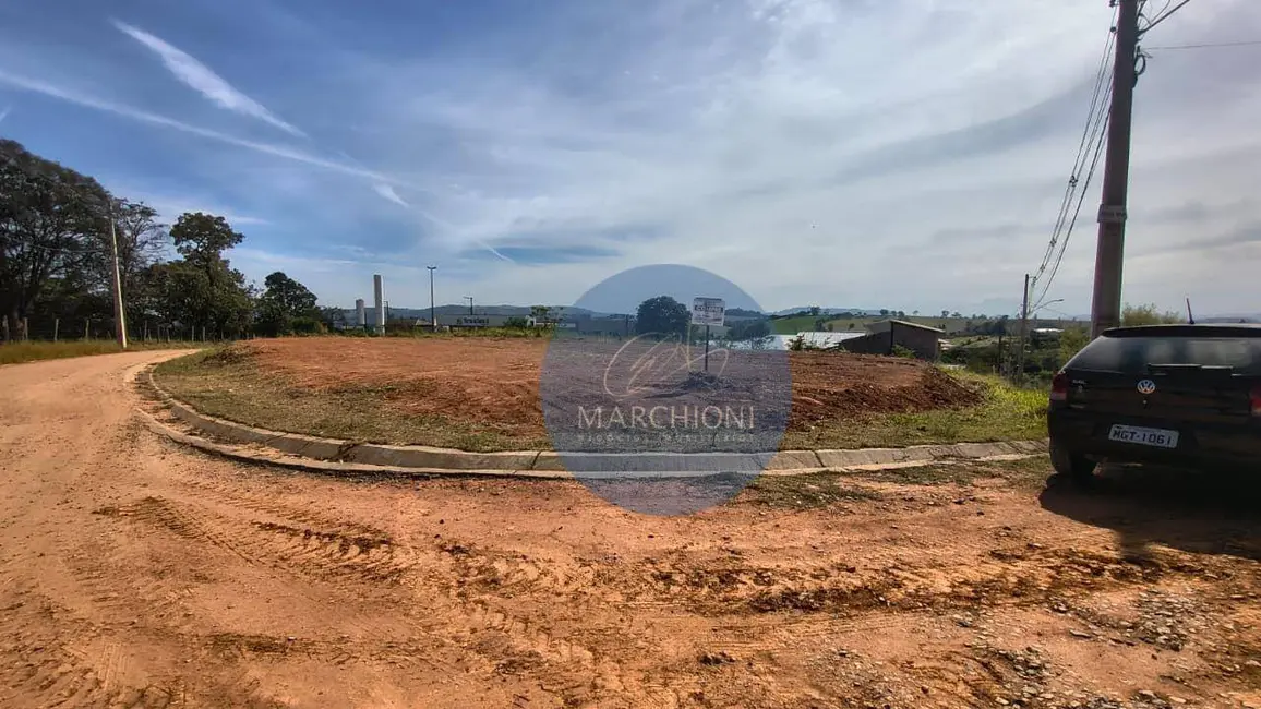Foto 1 de Terreno / Lote à venda, 1025m2 em Pinhalzinho - SP