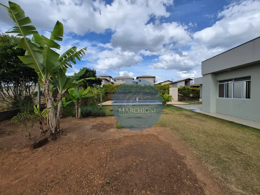 Foto 4 de Chácara com 3 quartos à venda, 1000m2 em Pinhalzinho - SP