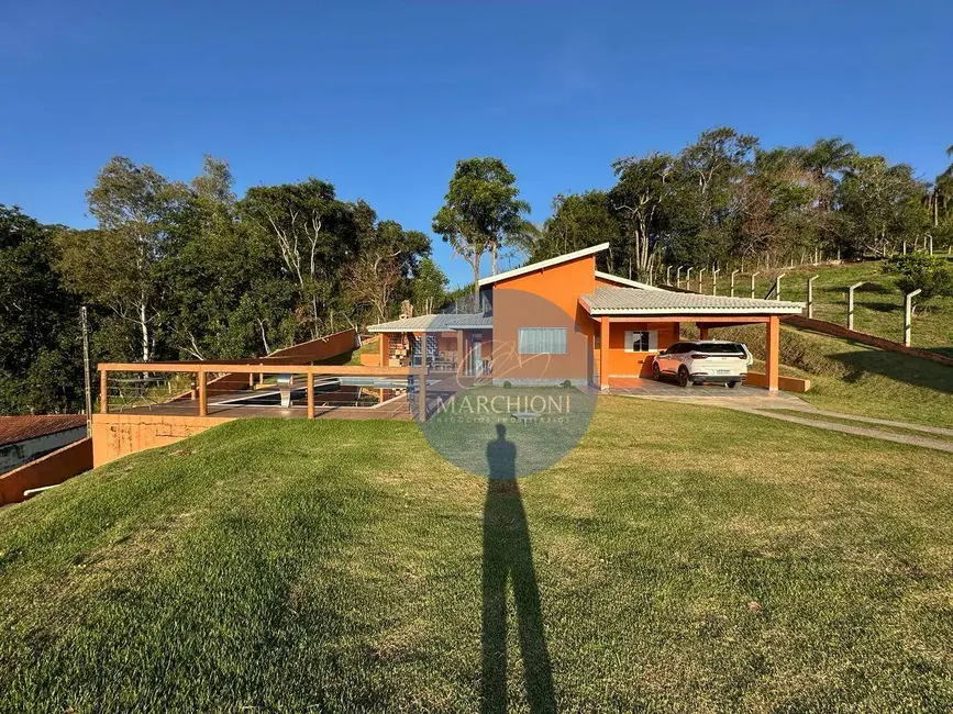 Foto 2 de Chácara com 3 quartos à venda, 2000m2 em Pinhalzinho - SP