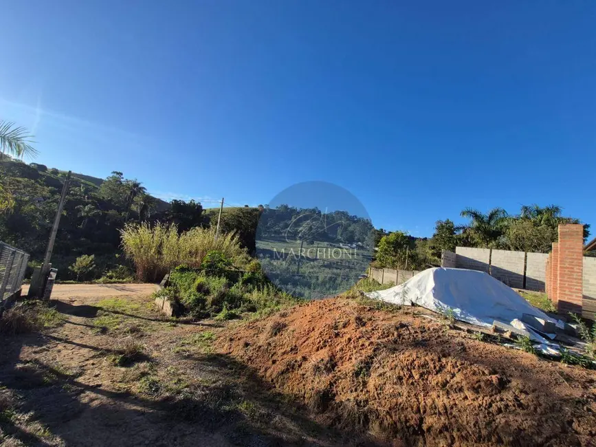 Chácara com 3 quartos à venda, 877m2 em Pinhalzinho - SP - imagem 6 Foto 6 de Chácara com 3 quartos à venda, 877m2 em Pinhalzinho - SP