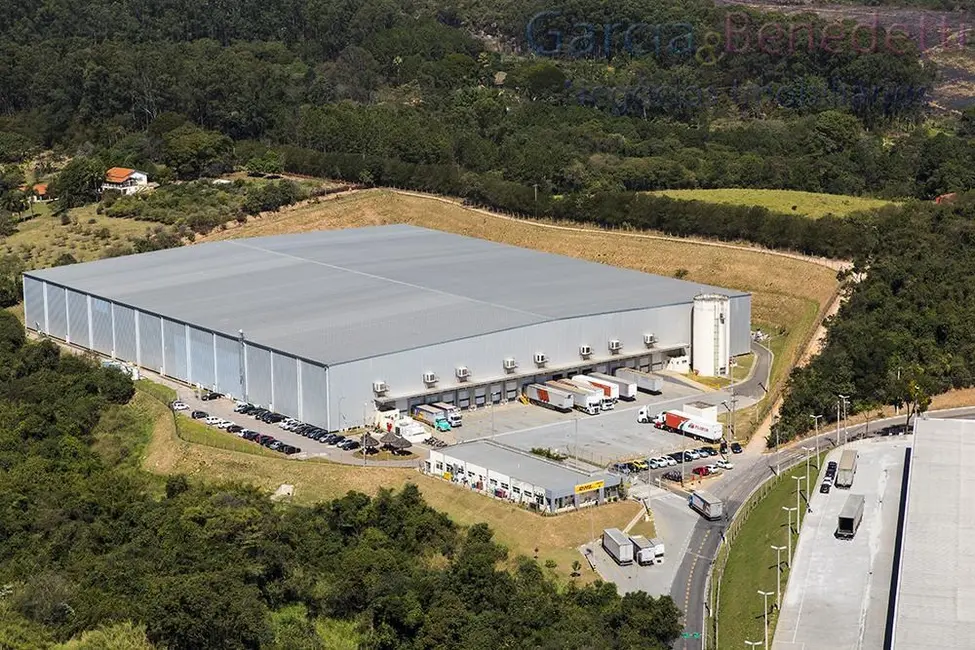 Foto 4 de Armazém / Galpão para alugar, 17642m2 em Santo Antonio, Louveira - SP