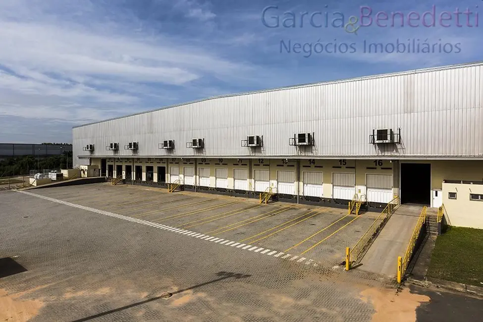 Foto 2 de Armazém / Galpão para alugar, 17642m2 em Santo Antonio, Louveira - SP