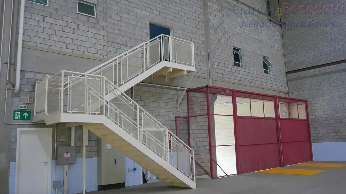 Foto 2 de Armazém / Galpão para alugar, 900m2 em Itaqui, Itapevi - SP
