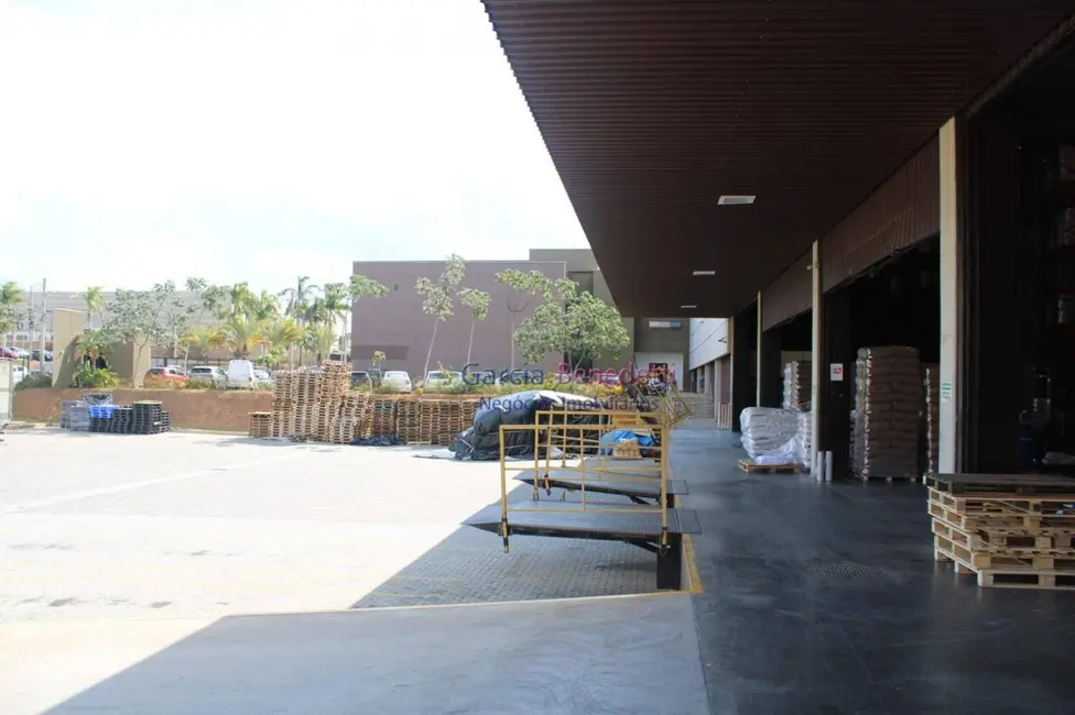 Armazém / Galpão para alugar, 4302m2 em Jundiai - SP - imagem 2 Foto 2 de Armazém / Galpão para alugar, 4302m2 em Jundiai - SP