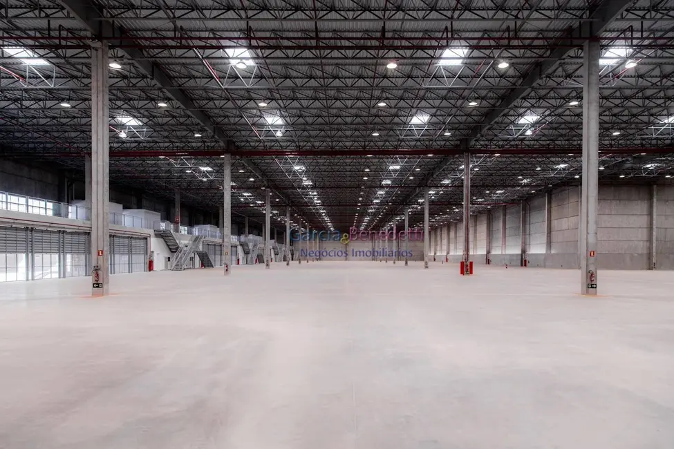 Foto 4 de Armazém / Galpão para alugar, 1462m2 em Potuverá, Itapecerica Da Serra - SP