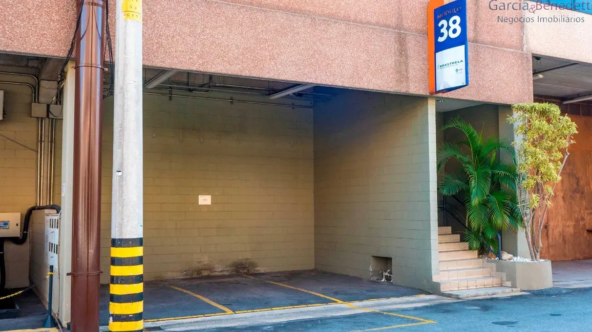 Armazém / Galpão para alugar, 7800m2 em Parque São Domingos, São Paulo - SP - imagem 7 Foto 7 de Armazém / Galpão para alugar, 7800m2 em Parque São Domingos, São Paulo - SP